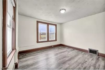 36 W Wilbeth Road, Akron, OH 44301 - Photo 26