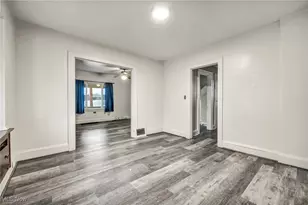 36 W Wilbeth Rd, Akron, OH 44301 - Photo 12