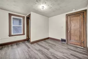 36 W Wilbeth Rd, Akron, OH 44301 - Photo 28