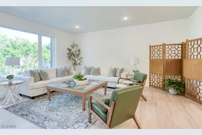 1367 W 74th Street, Loveland, OH 44102 - Photo 6