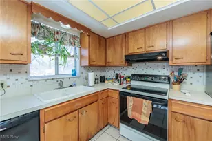 6181 Washington St, Ravenna, OH 44266 - Photo 14