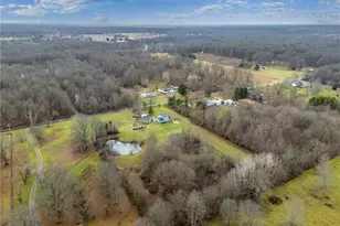 10045 Whippoorwill Rd, Newton Falls, OH 44444 - Photo 8