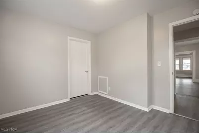 429 Lovisa Street, Akron, OH 44311 - Photo 14