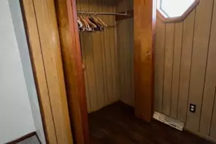 2456 Jackson St, Lorain, OH 44052 - Photo 8