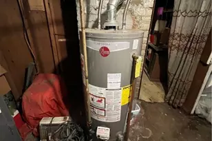 11601 Rutland Ave, Loveland, OH 44108 - Photo 16