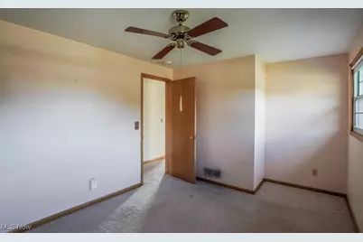 3878 36th Street NW, Canton, OH 44718 - Photo 28