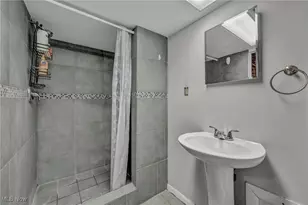 4633 Bader Ave, Loveland, OH 44109 - Photo 24