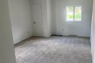 1102 Allendale Ave, Akron, OH 44306 - Photo 4