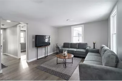 553 Purdue Avenue, Elyria, OH 44035 - Photo 4