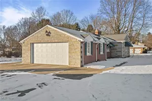 7041 Market Ave N, Canton, OH 44721 - Photo 18