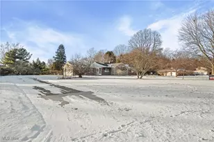 7041 Market Ave N, Canton, OH 44721 - Photo 16