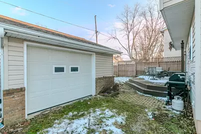 1555 Easton Avenue, Madison, OH 44057 - Photo 30