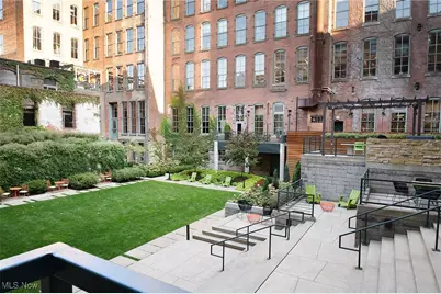 725 Johnson Court #220, Loveland, OH 44113 - Photo 14