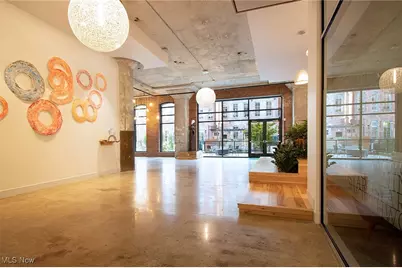 725 Johnson Court #220, Loveland, OH 44113 - Photo 2