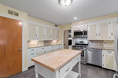 206 Harter Avenue NW, Canton, OH 44708 - Photo 12