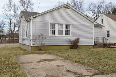 967 G Street, Lorain, OH 44052 - Photo 8