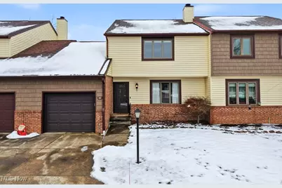 32 Picadilly Court, Kent, OH 44240 - Photo 2