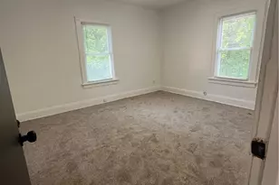 892 Delia Ave, Akron, OH 44320 - Photo 12