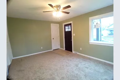 1856 Sheridan Avenue NE, Warren, OH 44483 - Photo 8