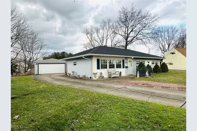 2420 Bel Aire Lane, Poland, OH 44514 - Photo 2