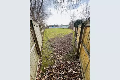 2420 Bel Aire Lane, Poland, OH 44514 - Photo 18