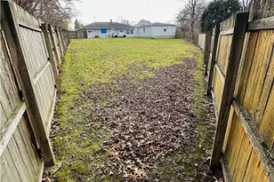 2420 Bel Aire Ln, Poland, OH 44514 - Photo 18