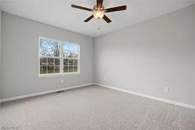 556 Eldemire Lane, Elyria, OH 44035 - Photo 16