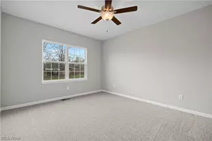 556 Eldemire Ln, Elyria, OH 44035 - Photo 16