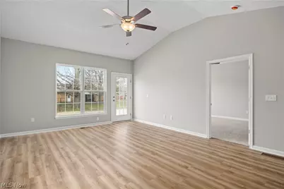 556 Eldemire Lane, Elyria, OH 44035 - Photo 6