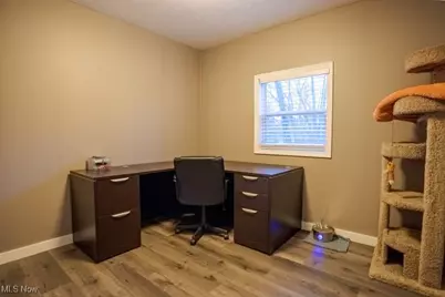 397 Wonder Lake Drive, Akron, OH 44319 - Photo 16