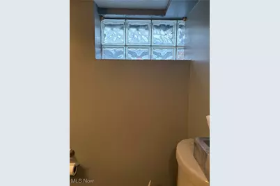 245 Bermont, Munroe Falls, OH 44262 - Photo 10