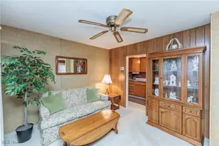 1354 Craneing Rd, Wickliffe, OH 44092 - Photo 8