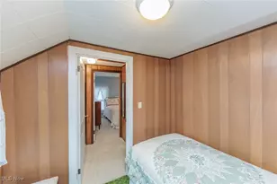 1354 Craneing Rd, Wickliffe, OH 44092 - Photo 26