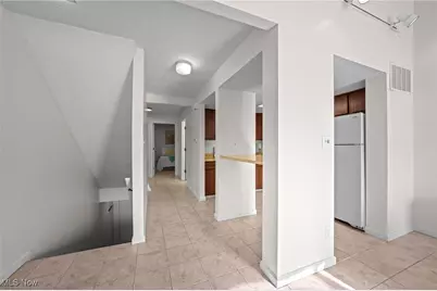 616 James Avenue, Cuyahoga Falls, OH 44221 - Photo 8