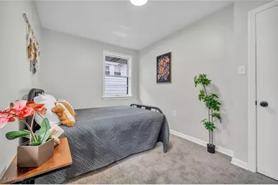 985 Clement Street, Akron, OH 44306 - Photo 24