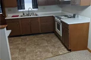 72100 S Sharon Rd, Bridgeport, OH 43912 - Photo 4