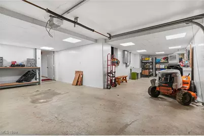 9480 Lakewood Drive NE, Mineral City, OH 44656 - Photo 36