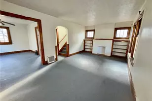 325 Grace Ave, Akron, OH 44320 - Photo 2