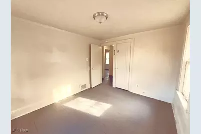 325 Grace Avenue, Akron, OH 44320 - Photo 24