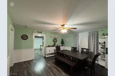 135 Wheeling Avenue, Wellington, OH 44090 - Photo 8