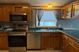 73 Periwinkle Dr, Olmsted Twp, OH 44138 - Photo 8