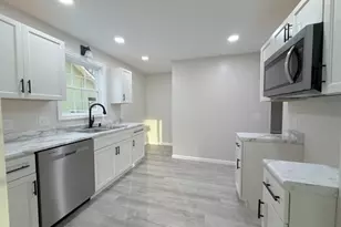 312 E 21st St, Dover, OH 44622 - Photo 8