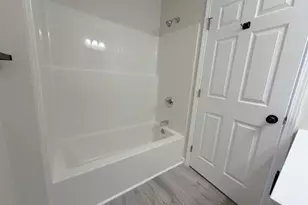 312 E 21st St, Dover, OH 44622 - Photo 12