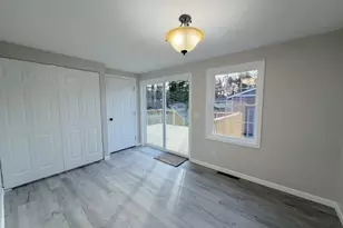 312 E 21st St, Dover, OH 44622 - Photo 10