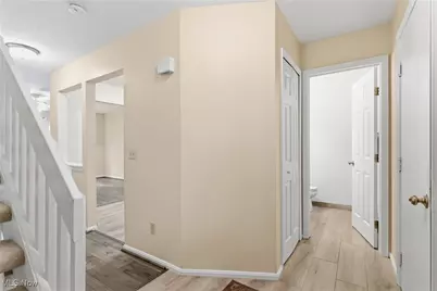 9279 Hickory Ridge Drive, Streetsboro, OH 44241 - Photo 6