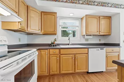 2280 Zircon Street NE, Canton, OH 44721 - Photo 18