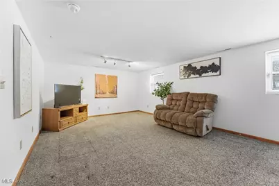 2280 Zircon Street NE, Canton, OH 44721 - Photo 34
