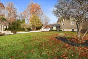 5485 Wilson Dr, Mentor, OH 44060 - Photo 2