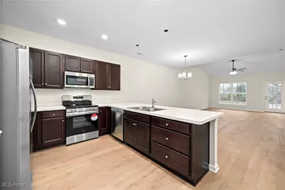 208 Alexander Drive, Elyria, OH 44035 - Photo 16