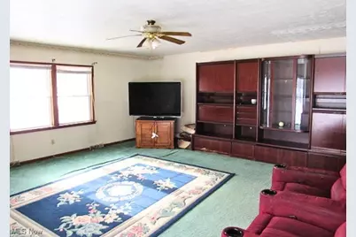 5211 Hecock Avenue, Lorain, OH 44055 - Photo 6